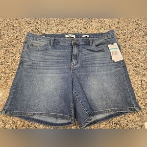 Nine West Jean Shorts Size 16